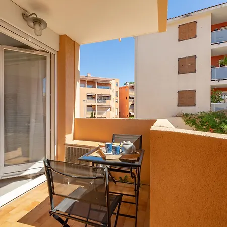 Regina-15 By Interhome