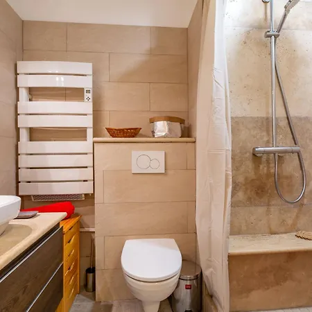 Regina-15 By Interhome Apartman Sainte-Maxime