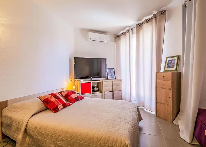 Regina-15 By Interhome Appartamento *